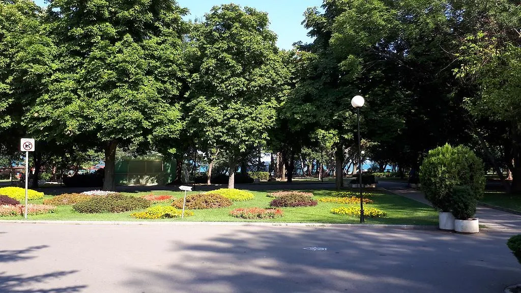 Apartments Flora 1 Burgas Bulgaria